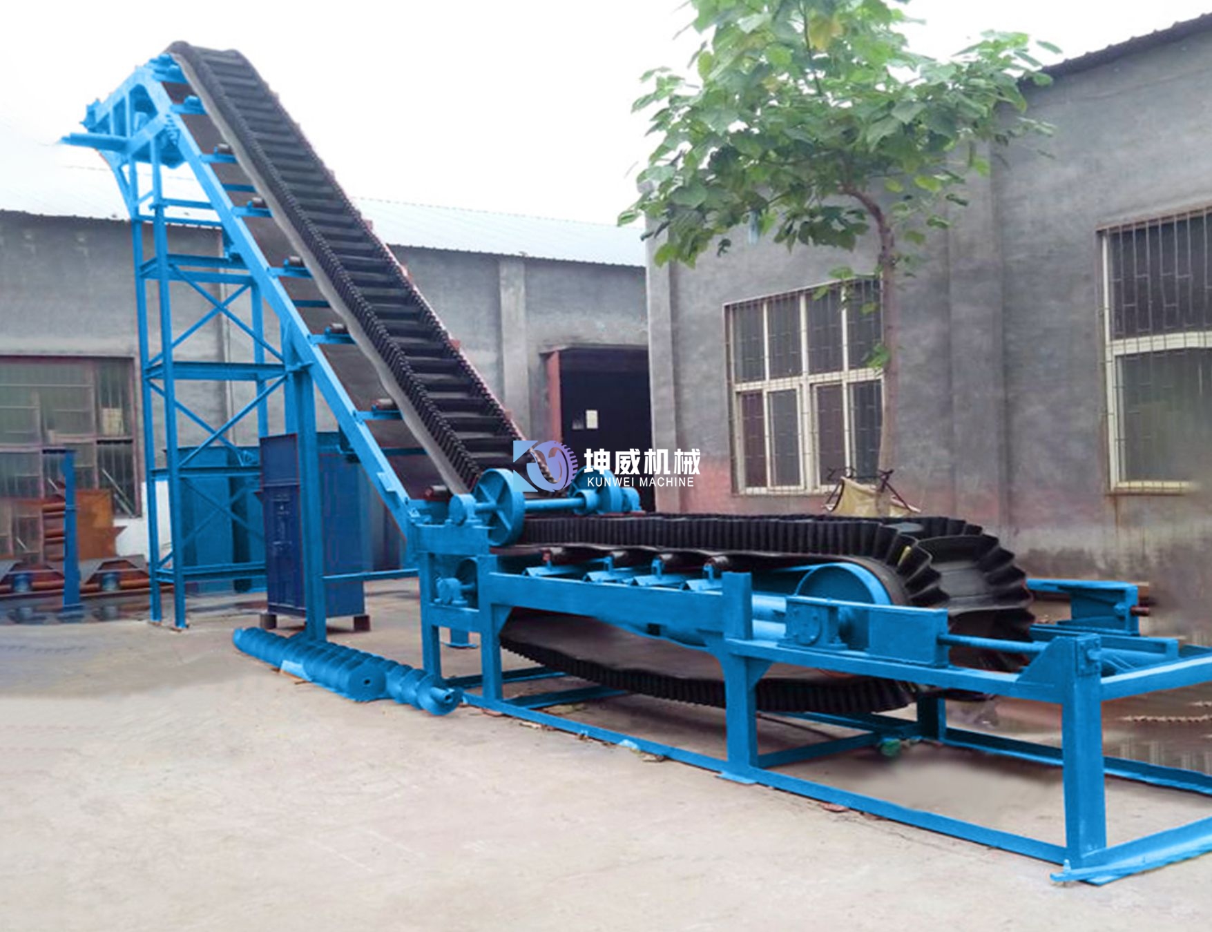 爬坡皮帶機是爬坡皮帶輸送機嗎?